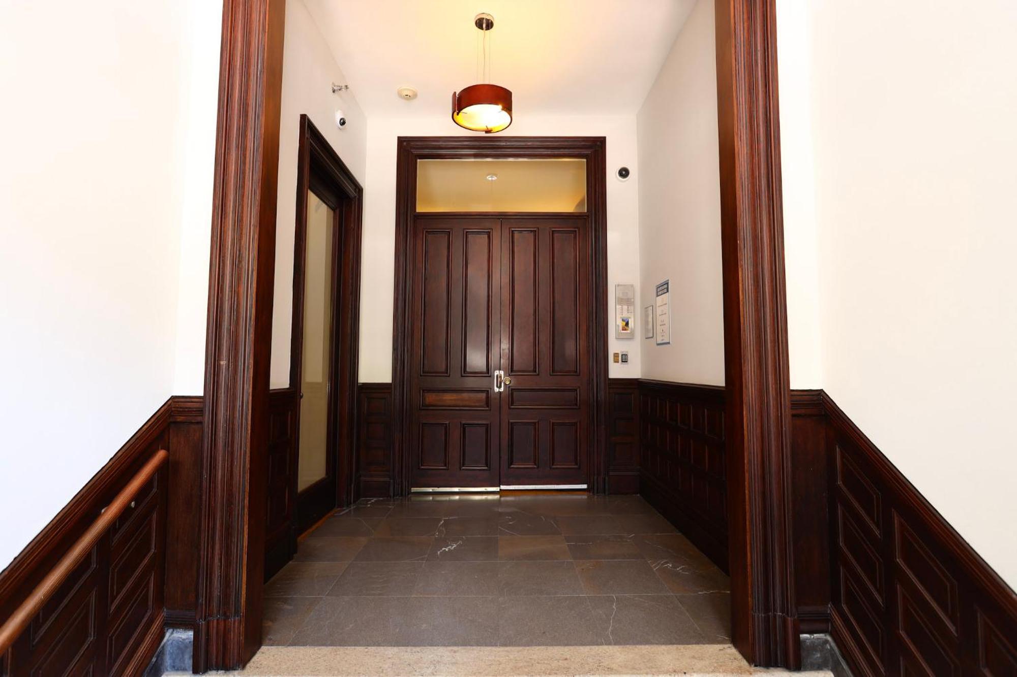 Large Stylish Newbury Street Studio W/ Kitchen Boston Kültér fotó