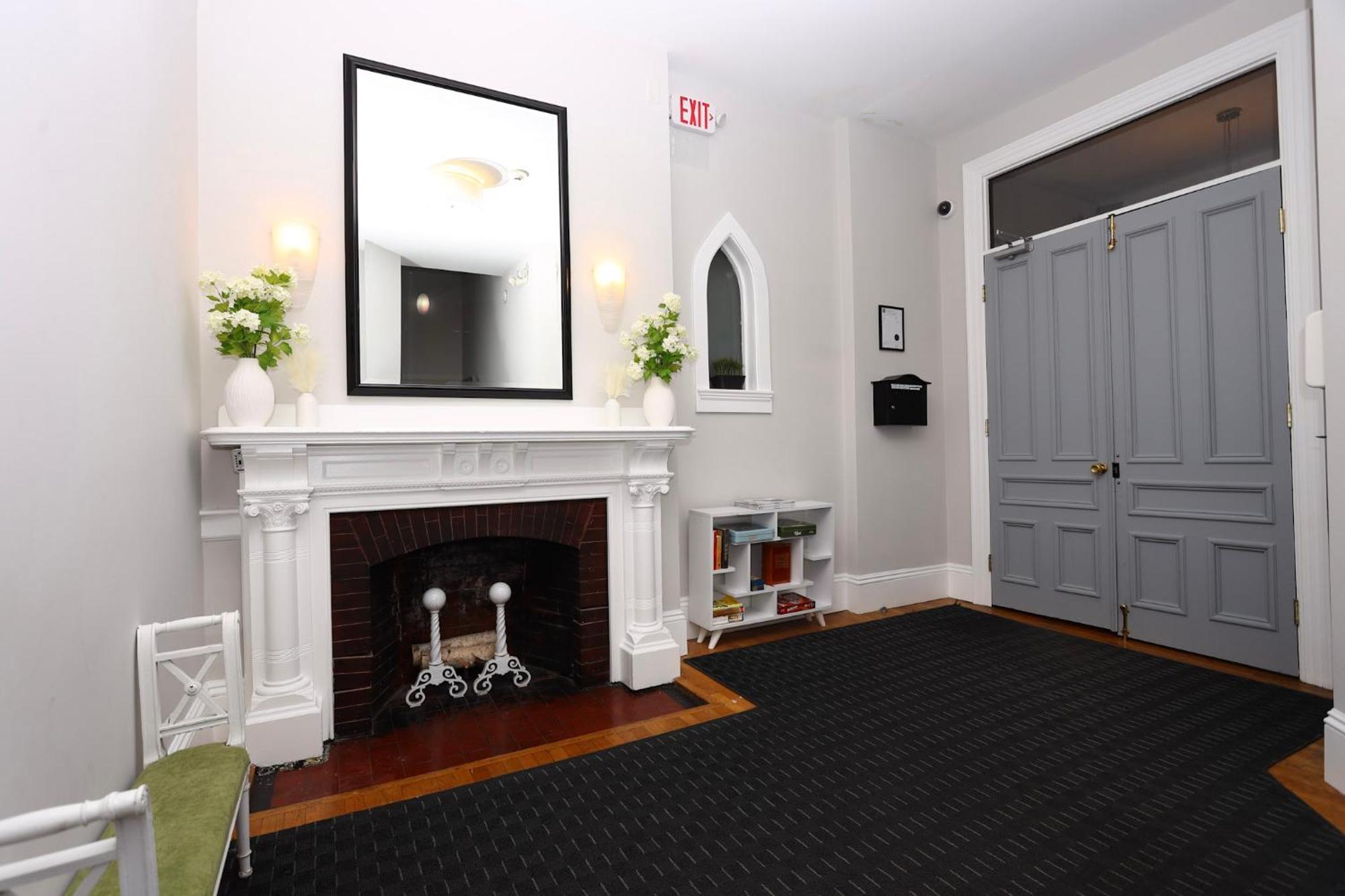 Large Stylish Newbury Street Studio W/ Kitchen Boston Kültér fotó