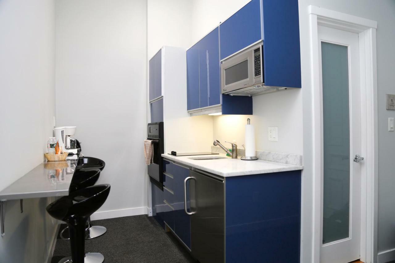Large Stylish Newbury Street Studio W/ Kitchen Boston Kültér fotó